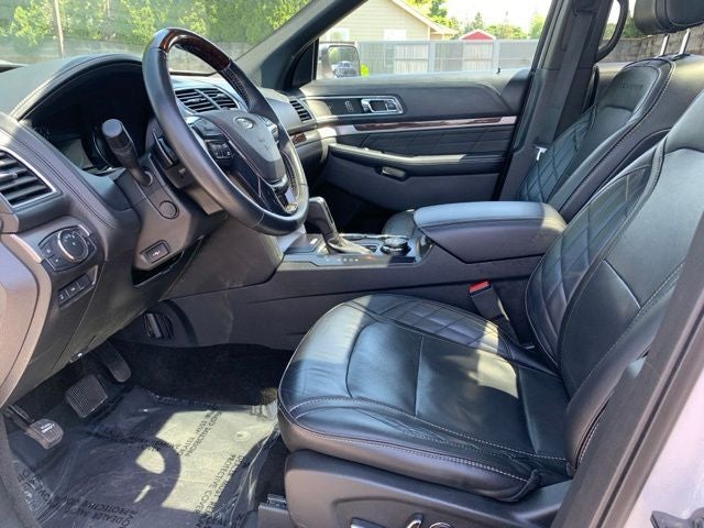 2017 Ford Explorer Platinum