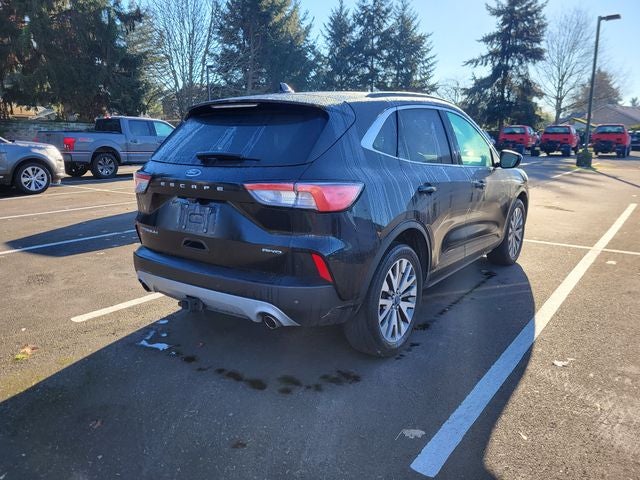 2022 Ford Escape Titanium