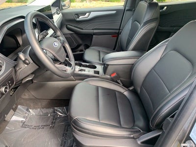 2025 Ford Escape Platinum