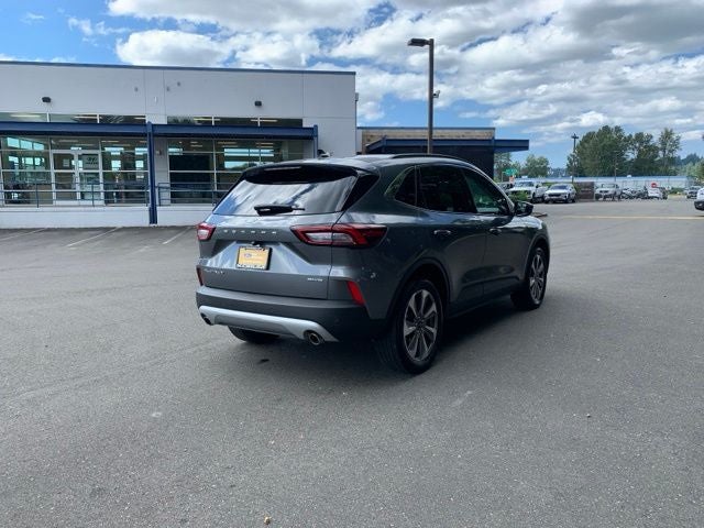 2025 Ford Escape Platinum