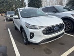 2025 Ford Escape Hybrid ST-Line Select