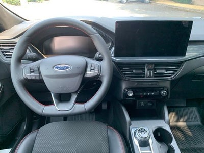 2025 Ford Escape Hybrid ST-Line Select