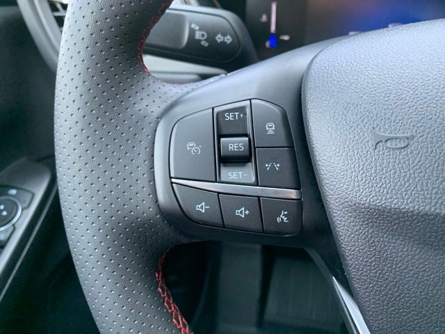 2025 Ford Escape Hybrid ST-Line Select