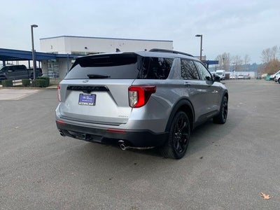 2022 Ford Explorer ST-Line