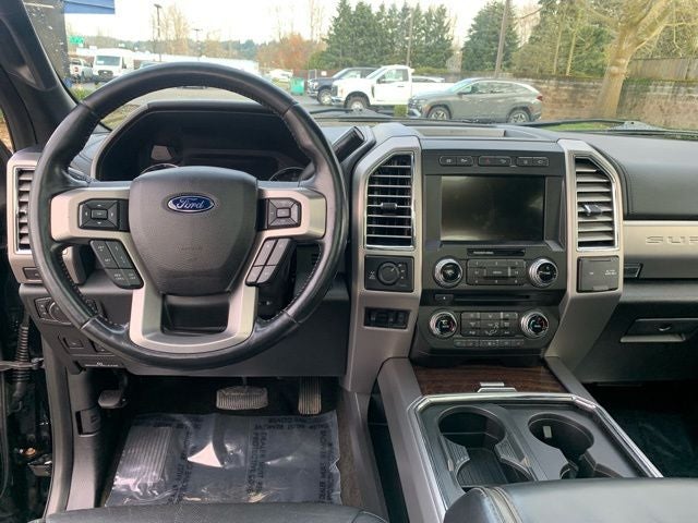 2017 Ford F-350SD Platinum