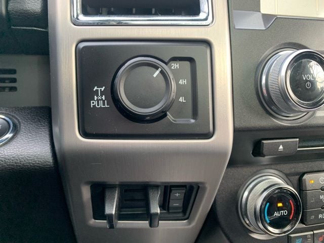 2017 Ford F-350SD Platinum