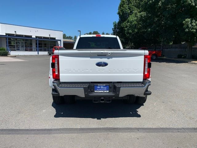2025 Ford F-350SD Lariat DRW
