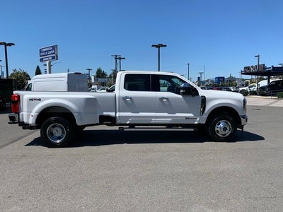 2025 Ford F-350SD Lariat DRW