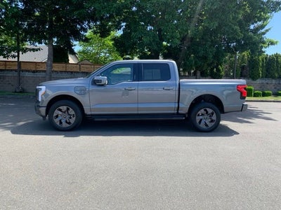 2022 Ford F-150 Lightning Lariat