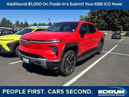 2025 Chevrolet Silverado EV LT