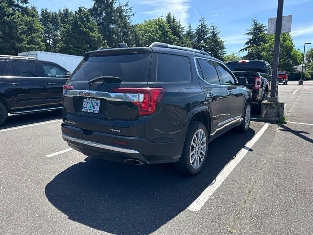 2023 GMC Acadia Denali