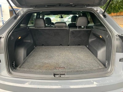 2022 Volkswagen Atlas Cross Sport 2.0T SE w/Technology