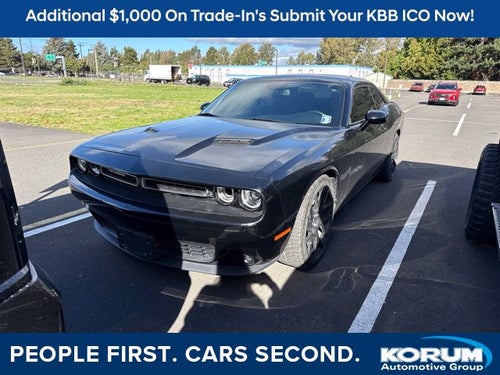 2018 Dodge Challenger SXT