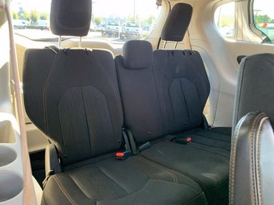 2018 Chrysler Pacifica L