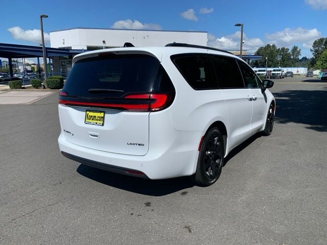 2025 Chrysler Pacifica Limited