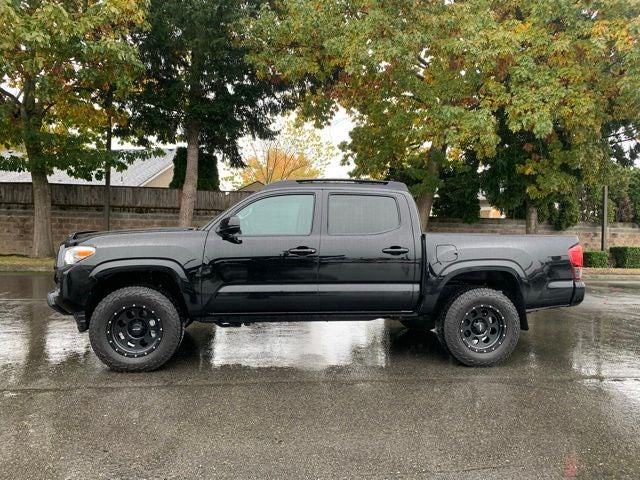 2023 Toyota Tacoma SR V6