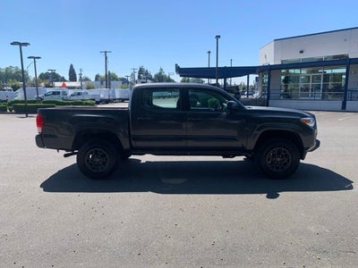 2016 Toyota Tacoma SR V6