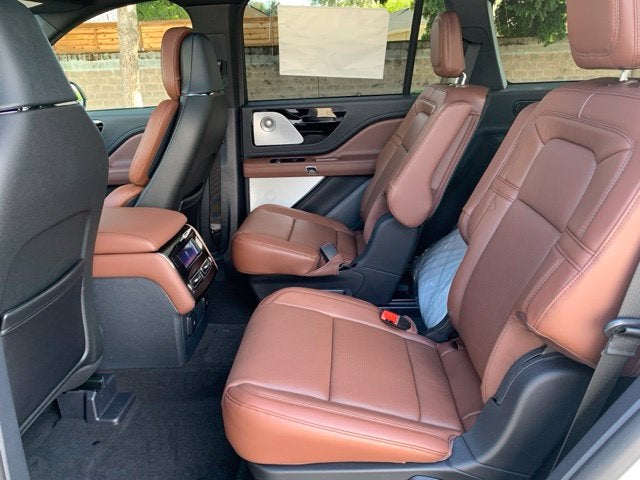 2027 Lincoln Aviator Reserve