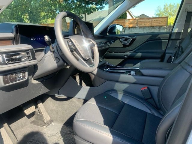 2027 Lincoln Aviator Reserve