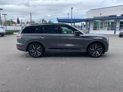 2027 Lincoln Aviator Black Label Premium