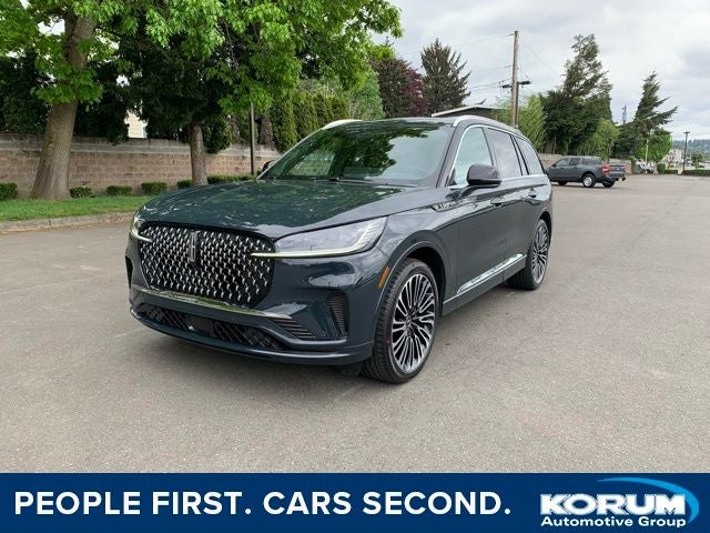2026 Lincoln Aviator Black Label AWD's photo