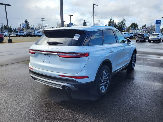 2022 Lincoln Corsair Standard