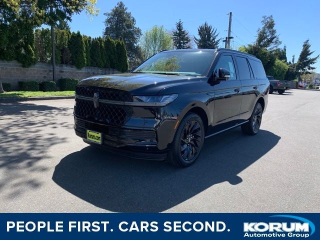 2026 Lincoln Navigator Reserve 4WD's photo