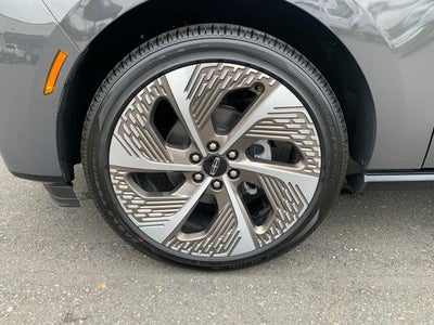 2027 Lincoln Navigator Black Label