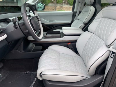 2027 Lincoln Navigator Black Label