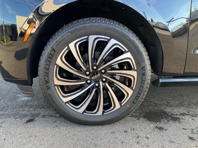2025 Lincoln Navigator Black Label