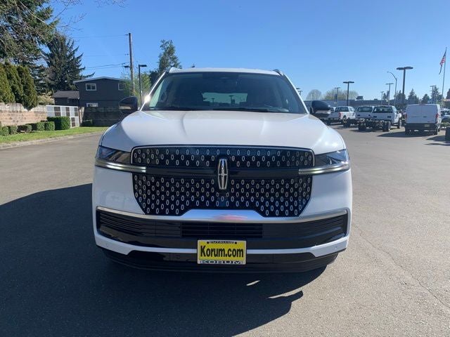 2026 Lincoln Navigator Premiere