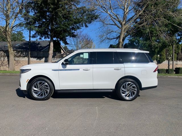 2026 Lincoln Navigator Premiere