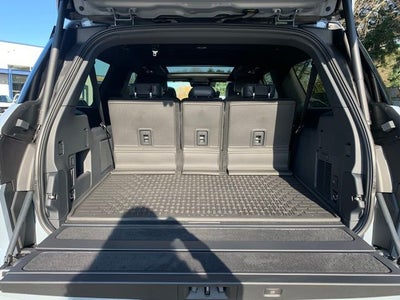 2026 Lincoln Navigator L Reserve