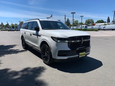 2026 Lincoln Navigator L Reserve