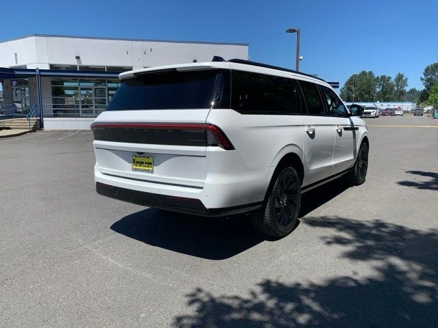 2026 Lincoln Navigator L Reserve