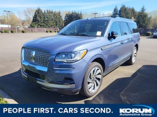 2023 Lincoln Navigator L Reserve