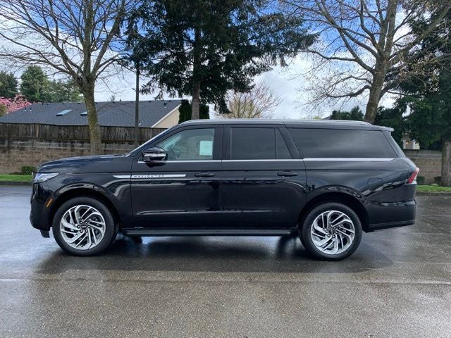 2026 Lincoln Navigator L Premiere