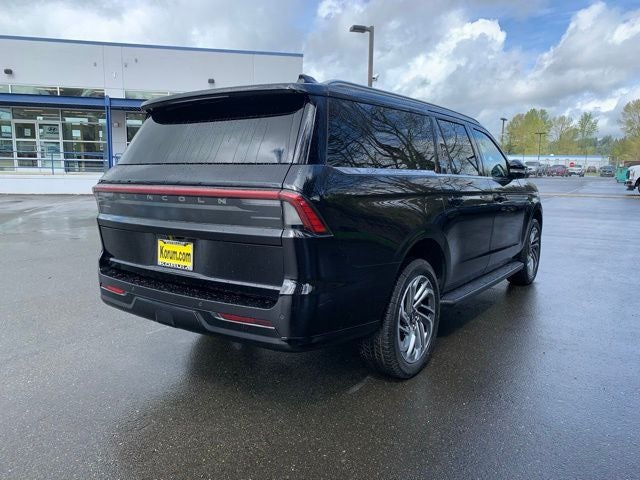 2026 Lincoln Navigator L Premiere