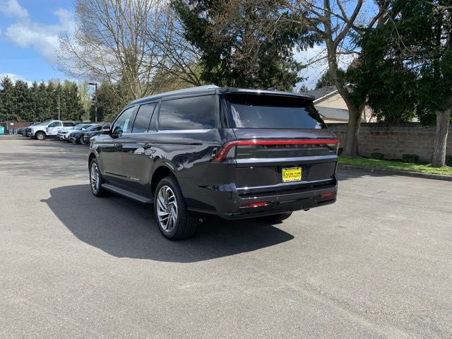 2026 Lincoln Navigator L Premiere