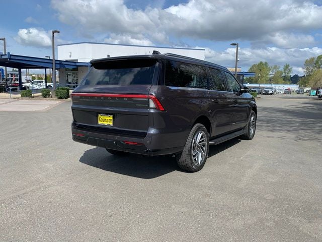 2026 Lincoln Navigator L Premiere