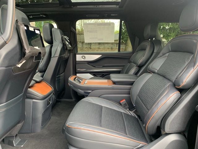 2026 Lincoln Navigator L Black Label