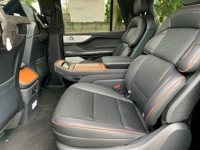 2026 Lincoln Navigator L Black Label