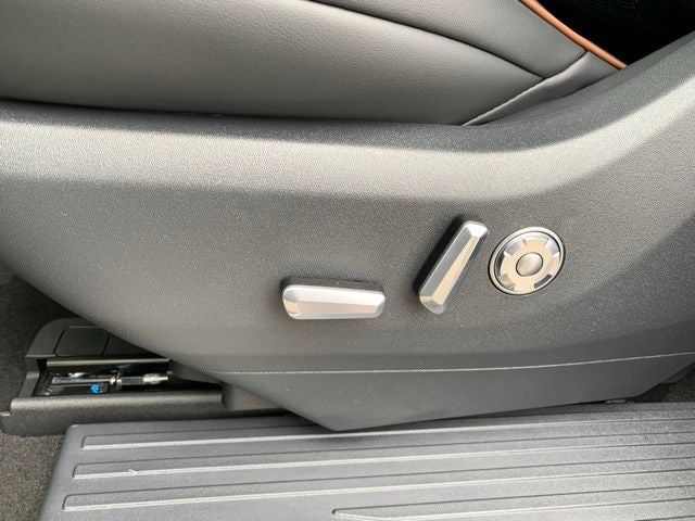 2026 Lincoln Navigator L Black Label