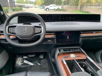 2026 Lincoln Navigator L Black Label