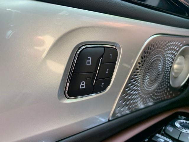 2026 Lincoln Nautilus Hybrid Reserve