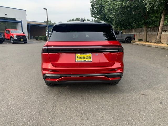 2025 Lincoln Nautilus Hybrid Reserve