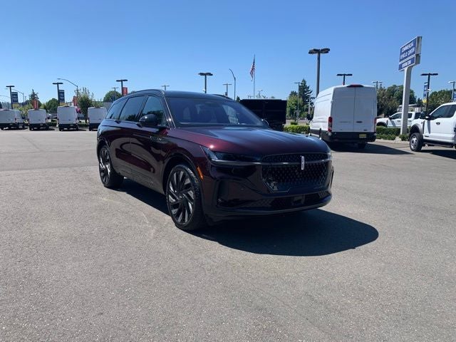 2025 Lincoln Nautilus Reserve