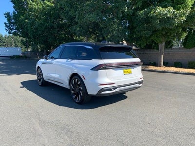2026 Lincoln Nautilus Hybrid Black Label