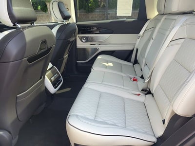 2025 Lincoln Nautilus Hybrid Black Label