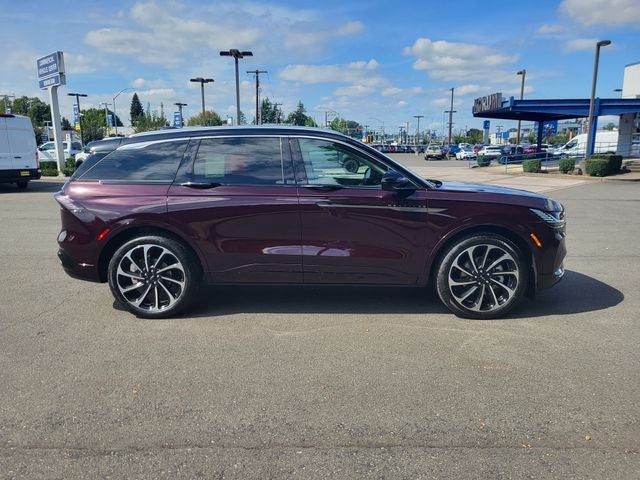 2025 Lincoln Nautilus Hybrid Black Label